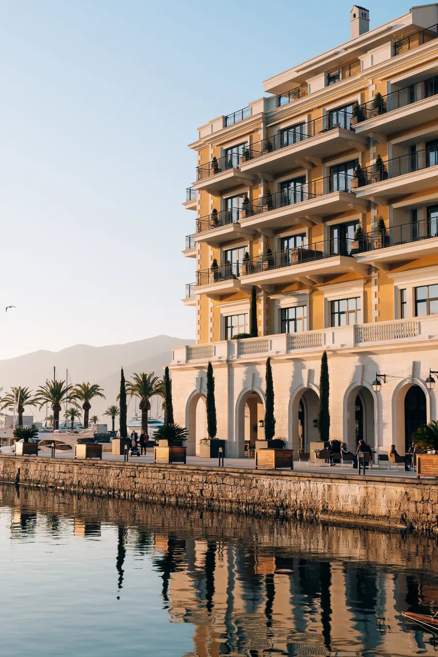 Architecture domotique intégrée pour un hôtel